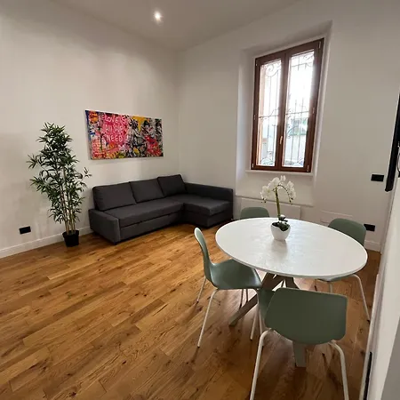 아파트 Modern Flat In Isola