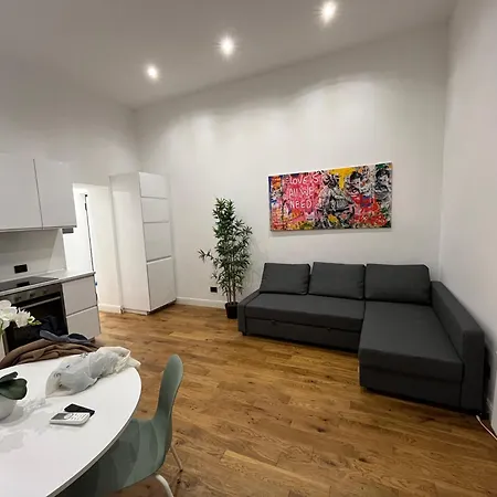 아파트 Modern Flat In Isola