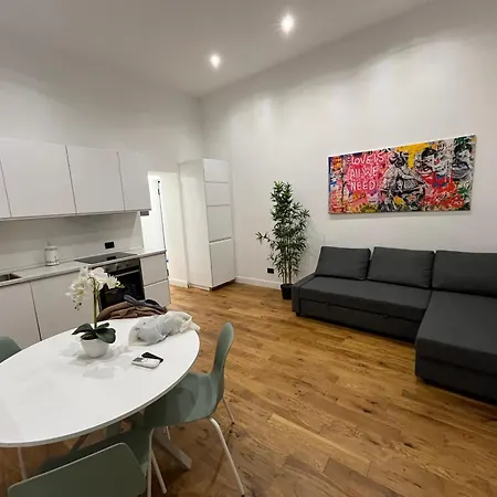 Apartamento Modern Flat In Isola